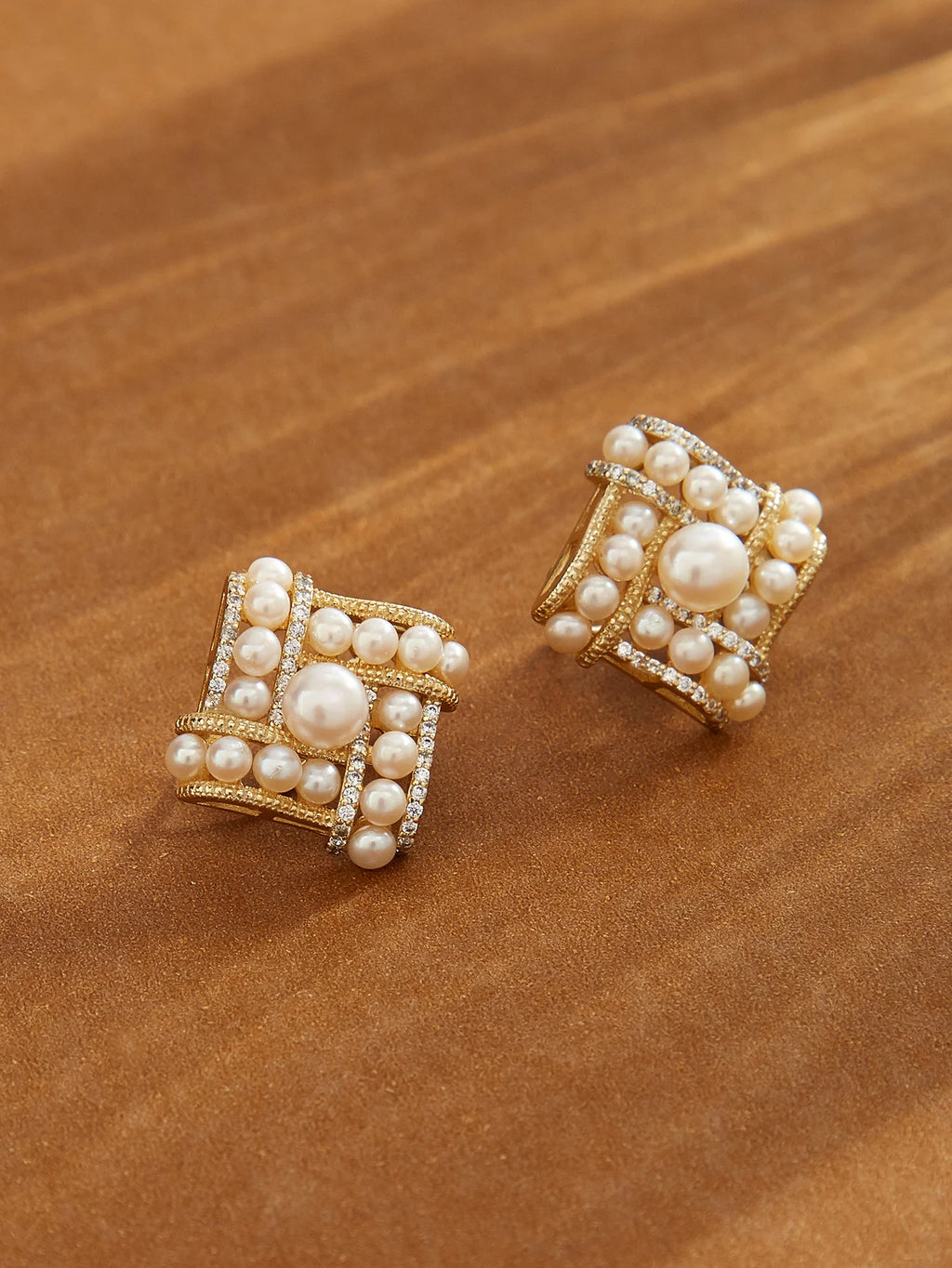 Lustre Mosaic Freshwater White Pearl Studs