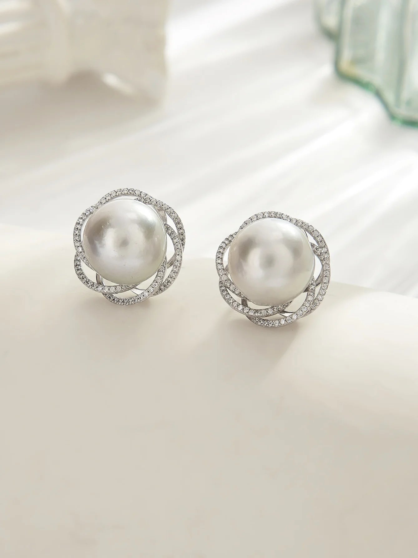 Australian White South Sea Pearl Studs